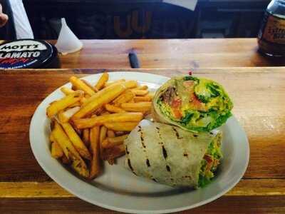 Coop's Smokin' Wing House