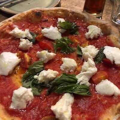 Industria Pizzeria + Bar