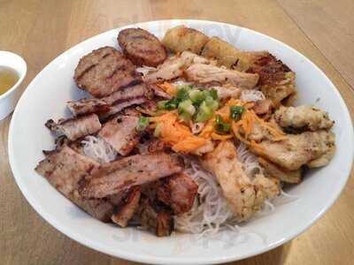 Spring Roll Restaurant