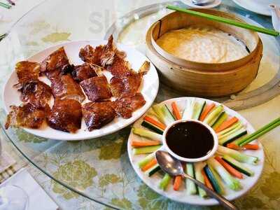 Yan's Garden Chinese Restaurant