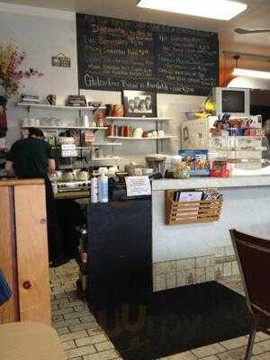 Roast 'n Toast Family Diner