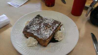 Roast 'n Toast Family Diner