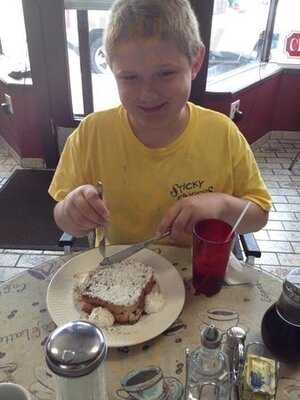 Roast 'n Toast Family Diner