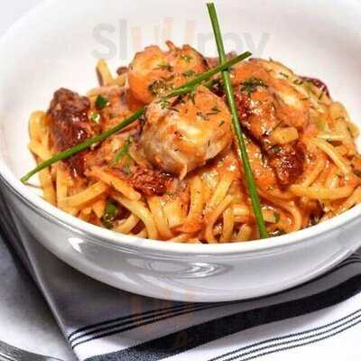 Sotto Voce Wine & Pasta Bar