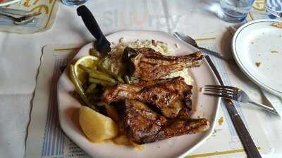 Thanasis Greek Restaurant
