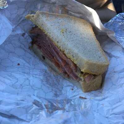 Malic's Kosher Style Delicatessen