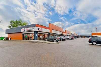 Tandoori Palace East Indian Cusine