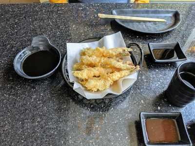 Sumo Sumo Sushi Bar & Grill