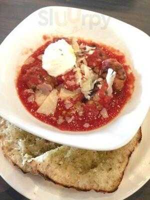 Famoso Neapolitan Pizzeria