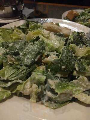 Bella Roma Restaurant & Pub