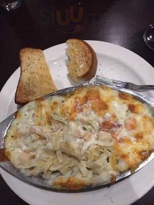 Bella Roma Restaurant & Pub