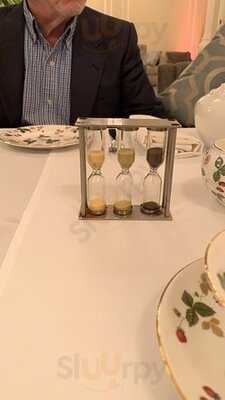 The Palm Court At The Ritz-carlton