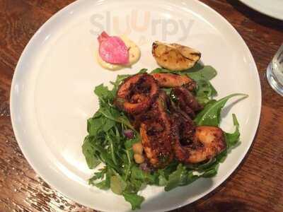 John & Sons Oyster House