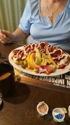 Tutti Frutti Breakfast & Lunch