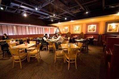 Summerhays Bar & Grill