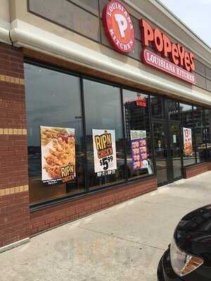 Popeyes Chicken & Bisquit