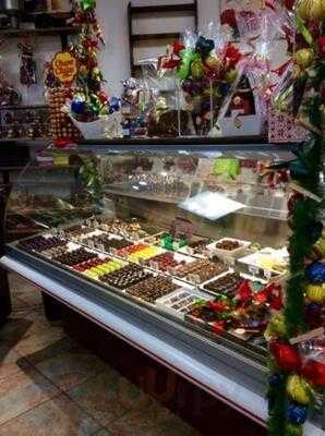 Patisserie Marius Et Fanny