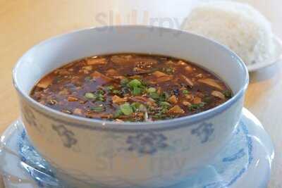 Moon Wok Chinese Restaurant