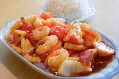 Moon Wok Chinese Restaurant