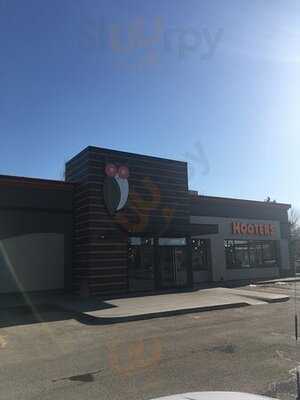 Hooters Edmonton