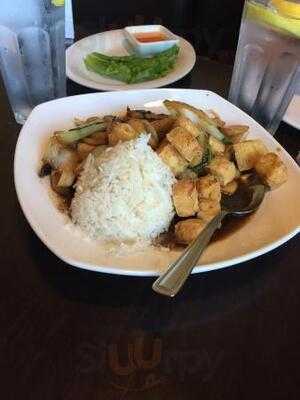 Simply Thai Restaurant