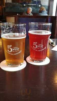 5 West Brew Pub & Kitchen