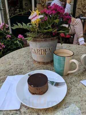 Lola's Choco Bar And Sweet House