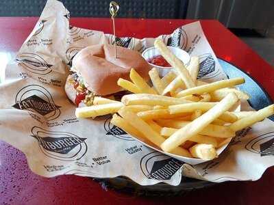 Fatburger & Buffalo's Express