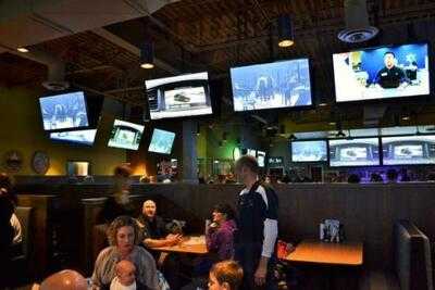 John Max Sports And Wings