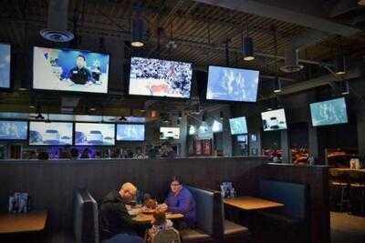 John Max Sports And Wings