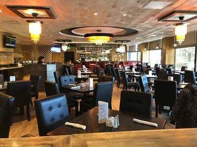 Prestons Restaurant And Lounge