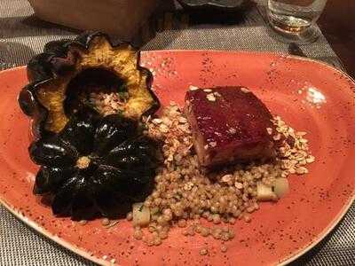 Signatures Restaurant