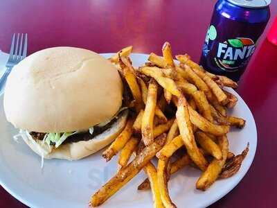 Cindy’s Burgers And Subs