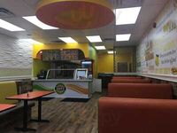 Zesty - Shawarma & Halal Grill (579 Kerr St)