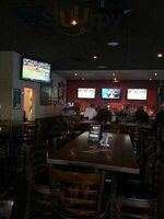 Red Rock Bar & Grill