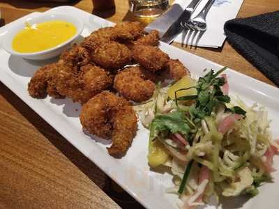 Earl's Restaurants  Ltd