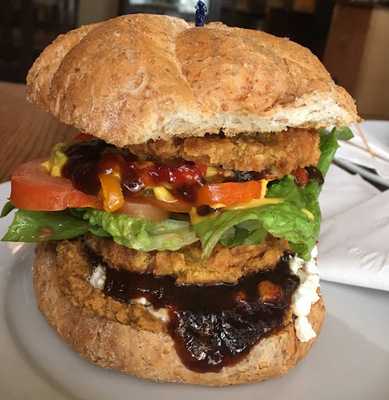 Cousins Grocery & Deli