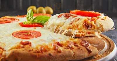 Jacques Cartier Pizza - Dix30