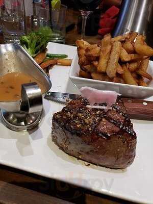 Boeuf Cochon Steakhouse Et Bar