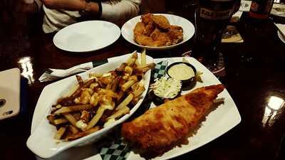 Bobby's Place, Olde World Tavern - Calgary