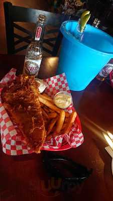 Bobby's Place, Olde World Tavern - Calgary