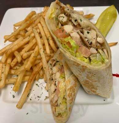 Sandy's Riverside Grill