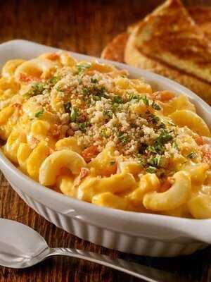 Joey's Seafood Restaurants - Mcphillips