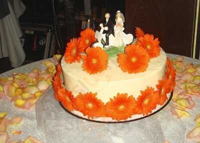 Crave Cookies And Cupcakes  - Crowfoot