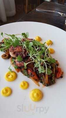 Fishbone Kitchen + Bar