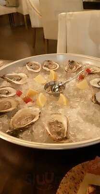 Fishbone Kitchen + Bar