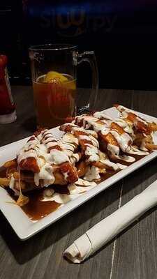 Joe Beeverz Canadian Pub