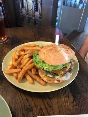 Billy Miner Alehouse & Cafe