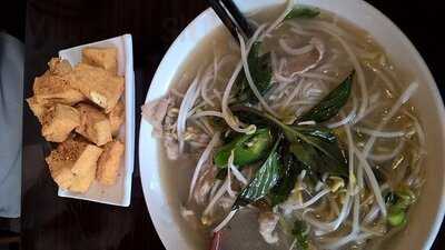 Triple Coconut Tree Restaurant