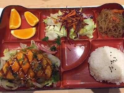 Mi-ne Japanese Restaurant